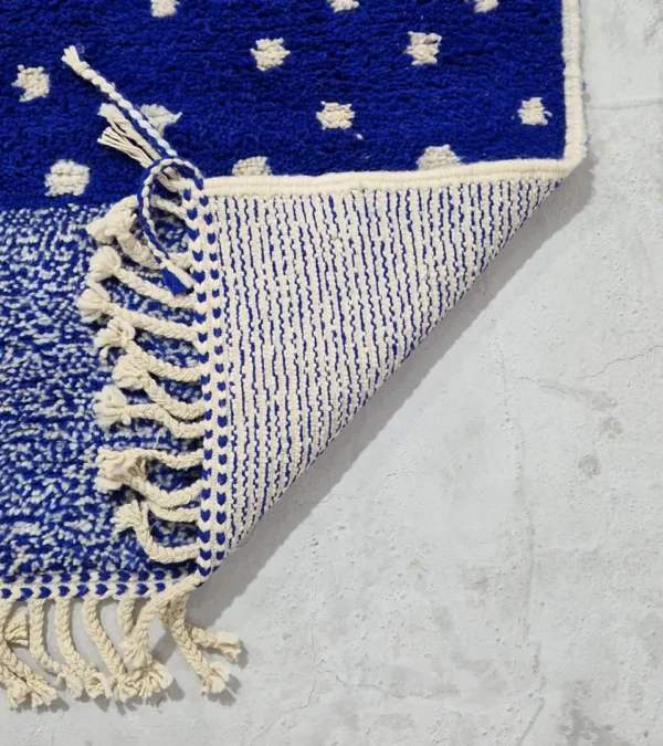 Detailed View of Aura Dotted Plush Wool Rug