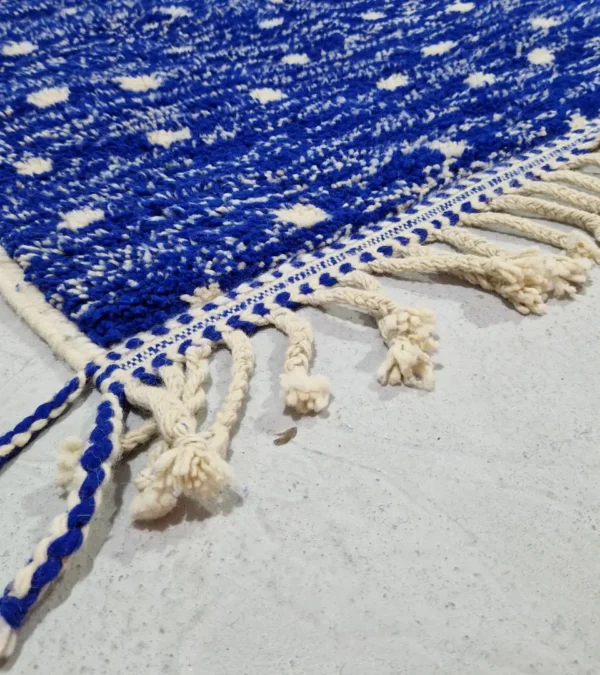 Detailed View of Aura Dotted Plush Wool Rug