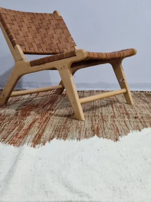 Ivory & Brown Horizon Abstract Kilim Rug in wall decorated room
