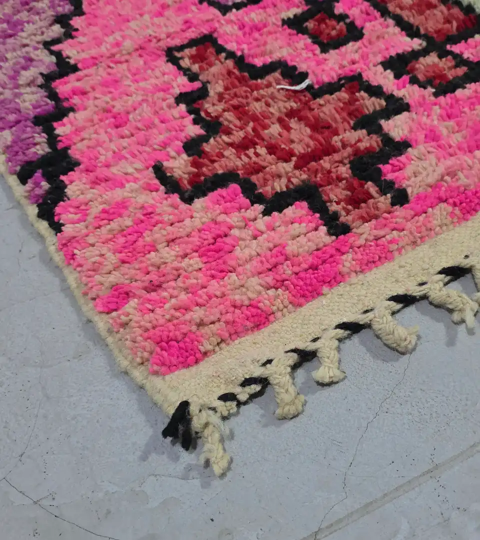 Pink geometric Moroccan wool area rug